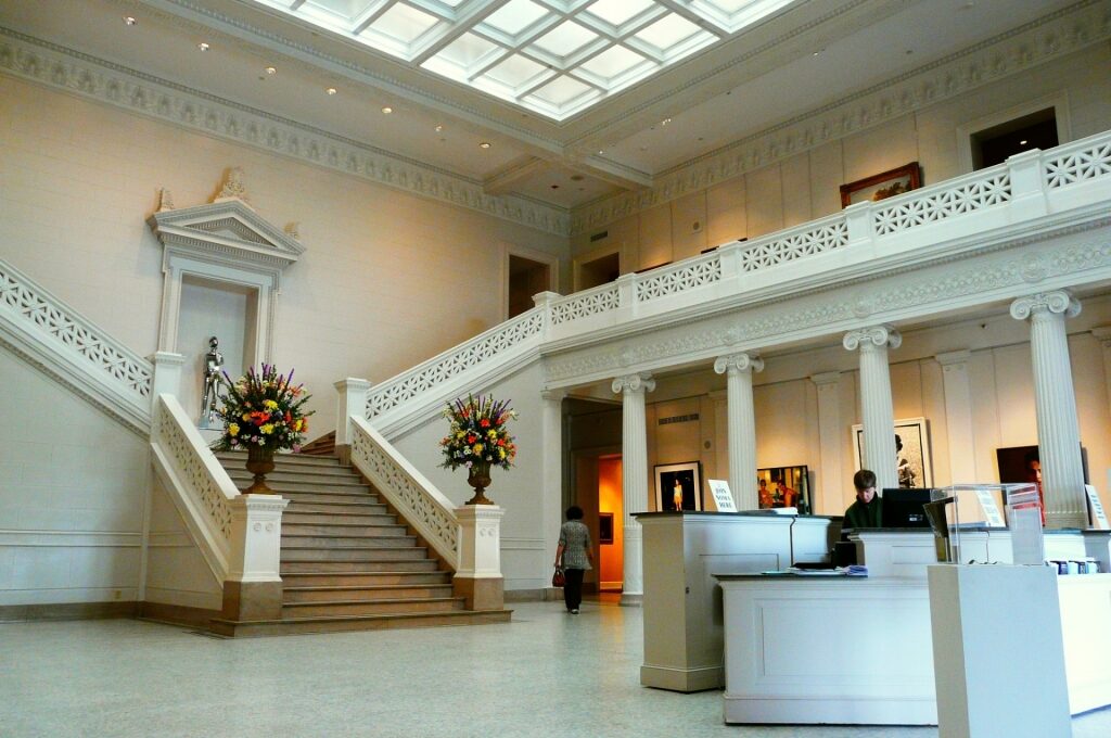 View inside the New Orleans Museum of Art