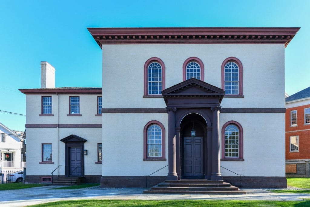 Exterior of historic Touro Synagogue