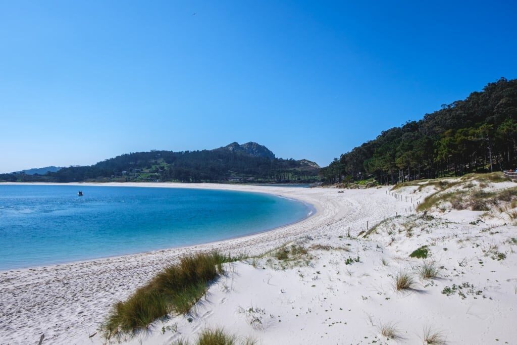 White sands of Rodas Beach, Cíes Islands, Vigo
