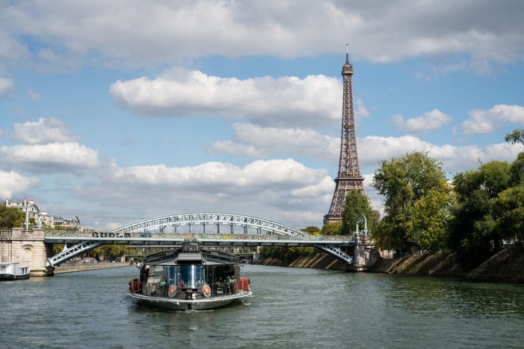 Cruising in Seine river with view of Eiffel Tower