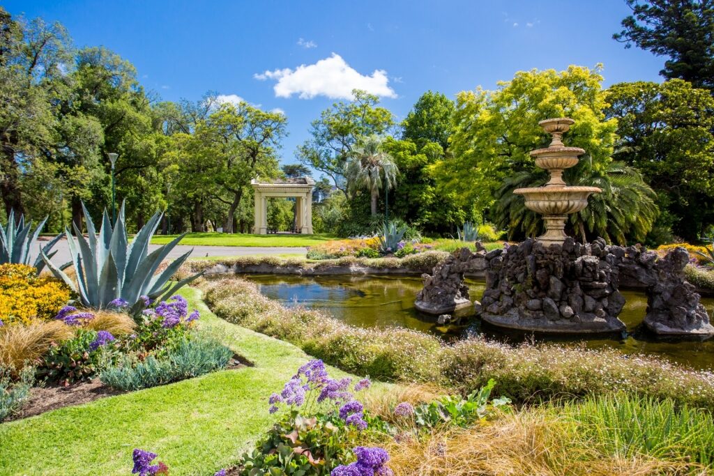 Beautiful Fitzroy Gardens with fountain