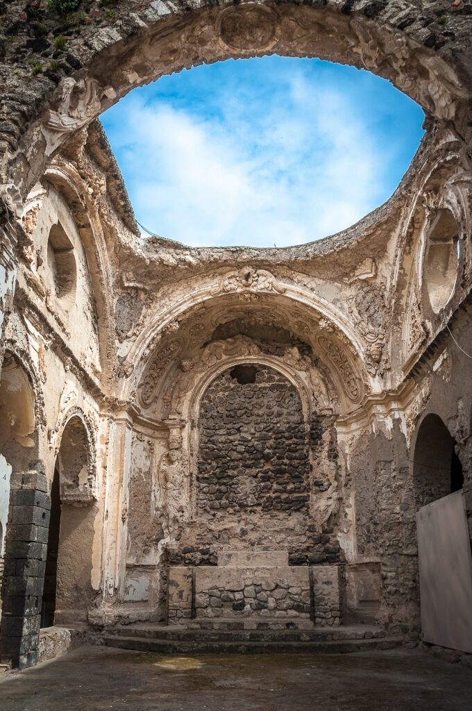 Ruins of Cattedrale dell'Assunta, Naples
