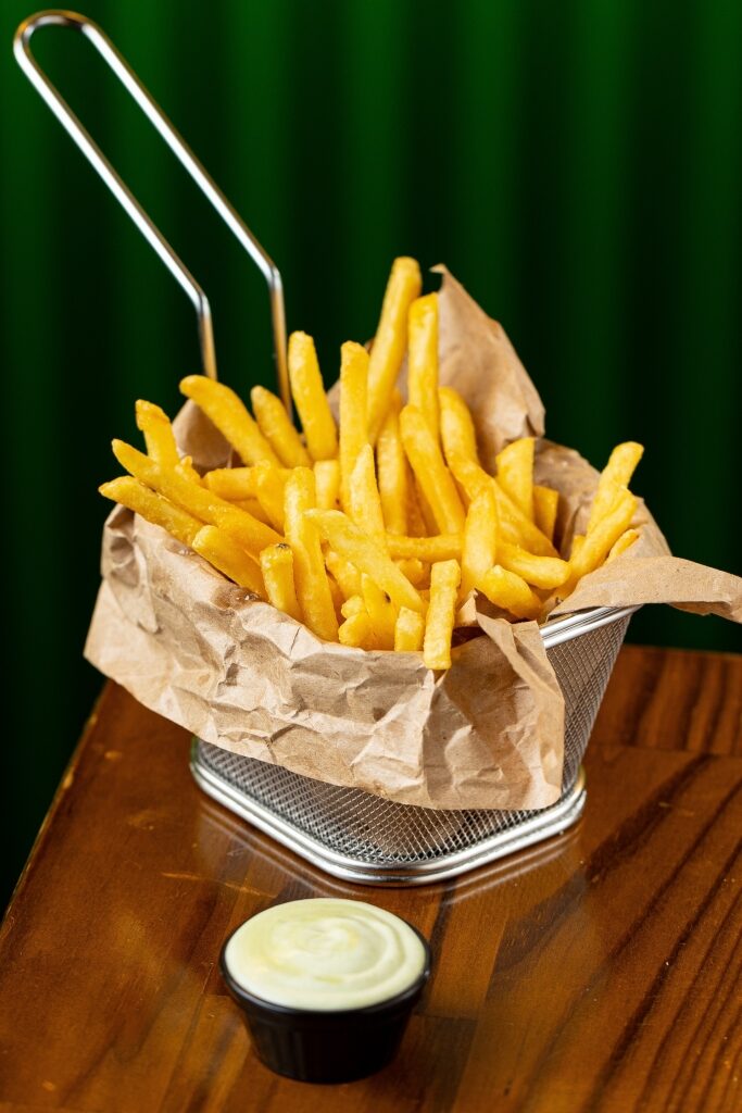 Batata frita with dip on the side