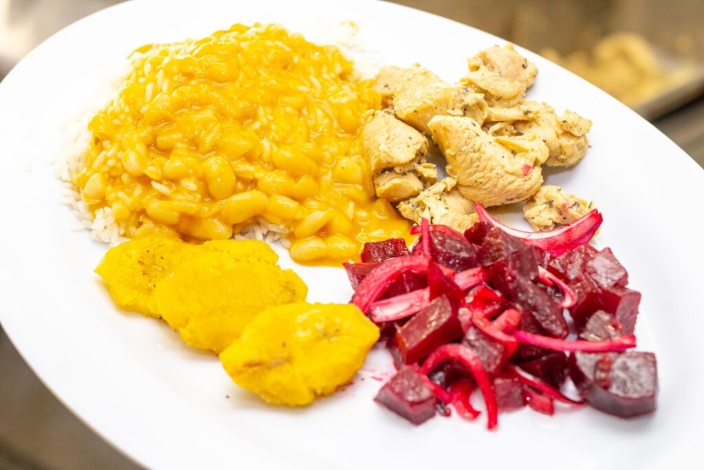 Plate of La Bandera Dominicana