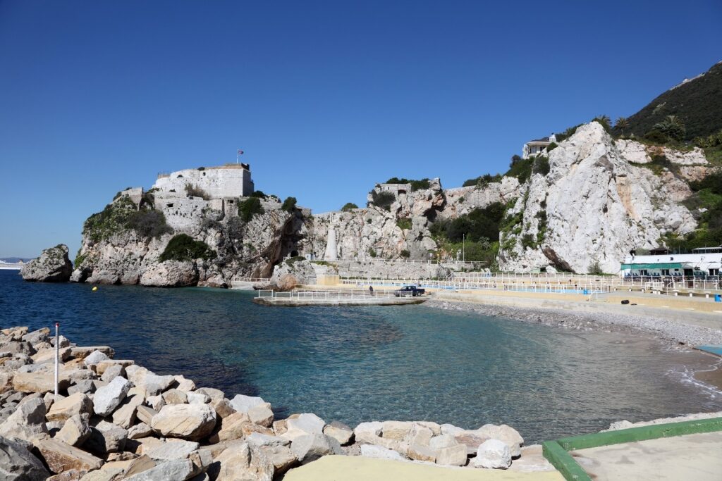 Rocky shoreline of Camp bay