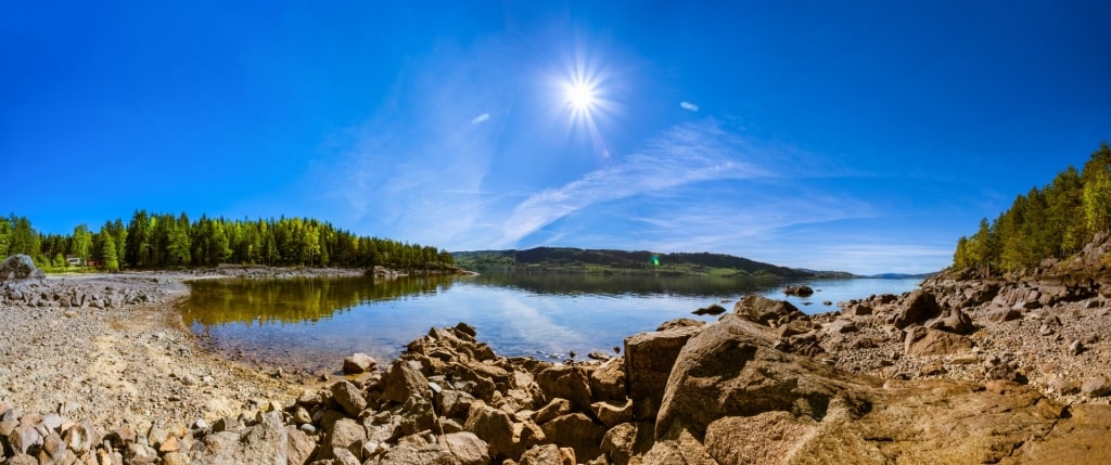 Sunny day in Lake Mjøsa, near Oslo