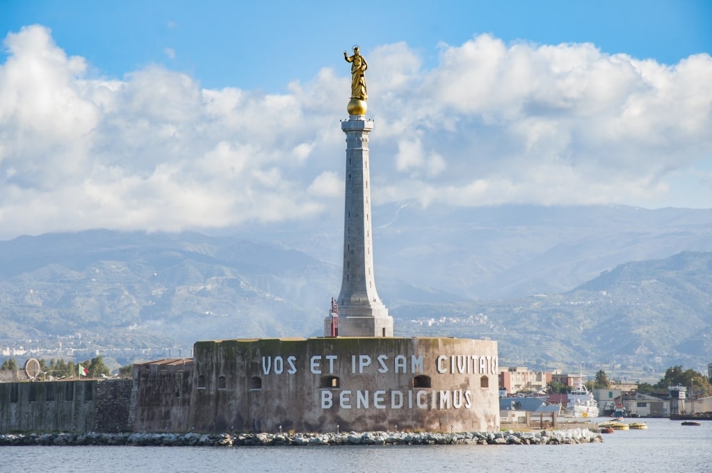 Iconic column of Madonnina del Porto