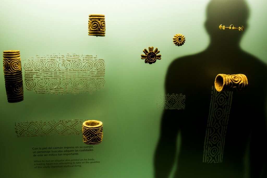 Exhibit inside the Zenú Gold Museum