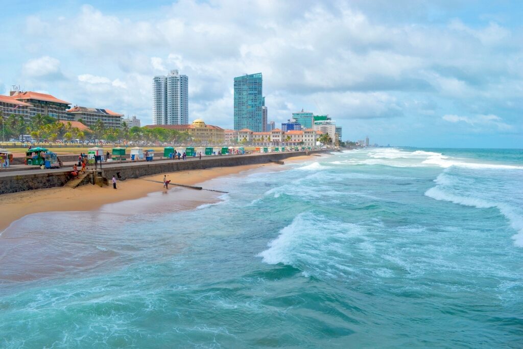 Waterfront view of Galle Face Green
