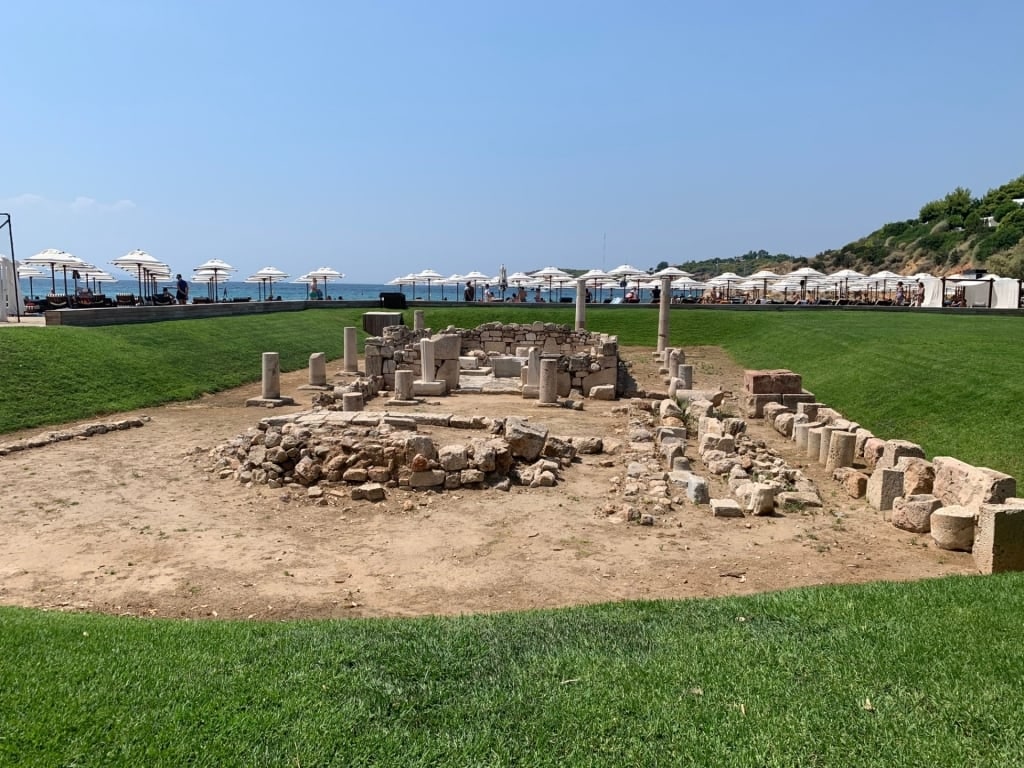 Historic Temple of Apollo Zoster, Vouliagmeni