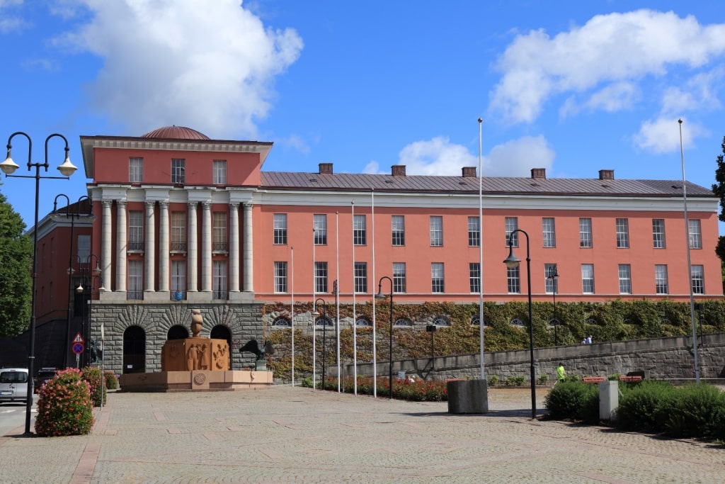 Bubble gum pink building of Haugesund Town Hall