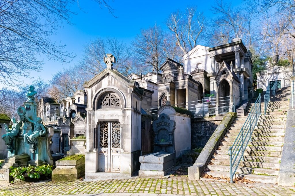 Tombs at the Père Lachaise Cemetery, Paris