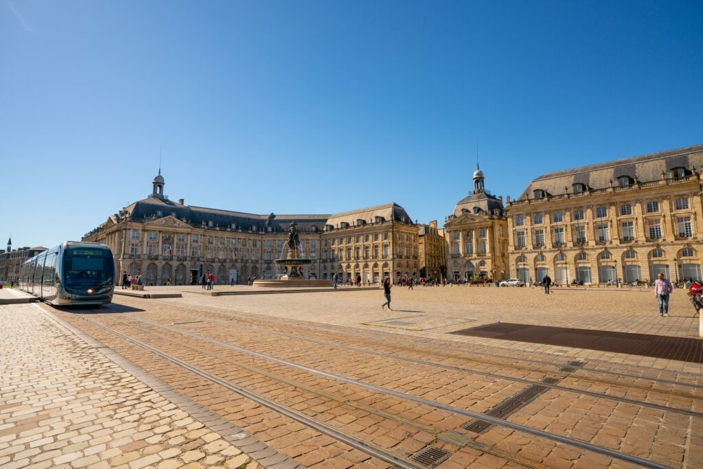 Street view of Place de la Bourse, Bordeaux