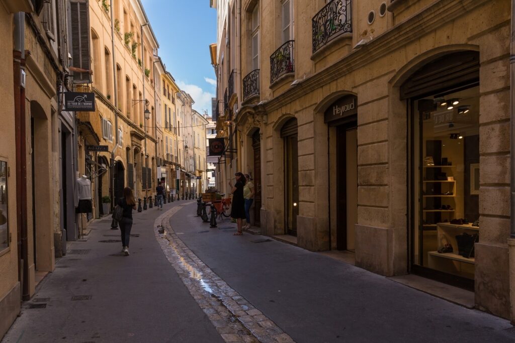 Street view of Aix-en-provence