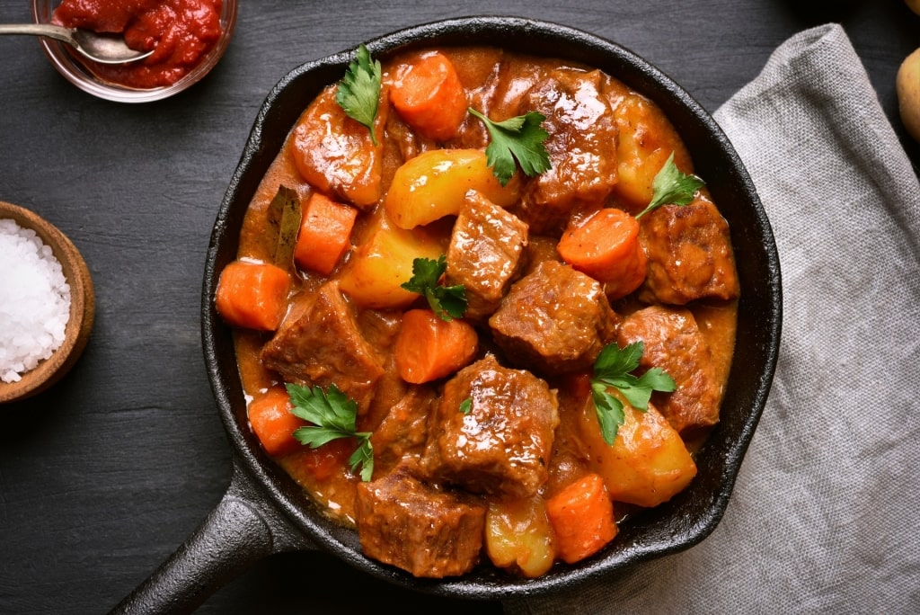 Savory plate of cabrito stoba