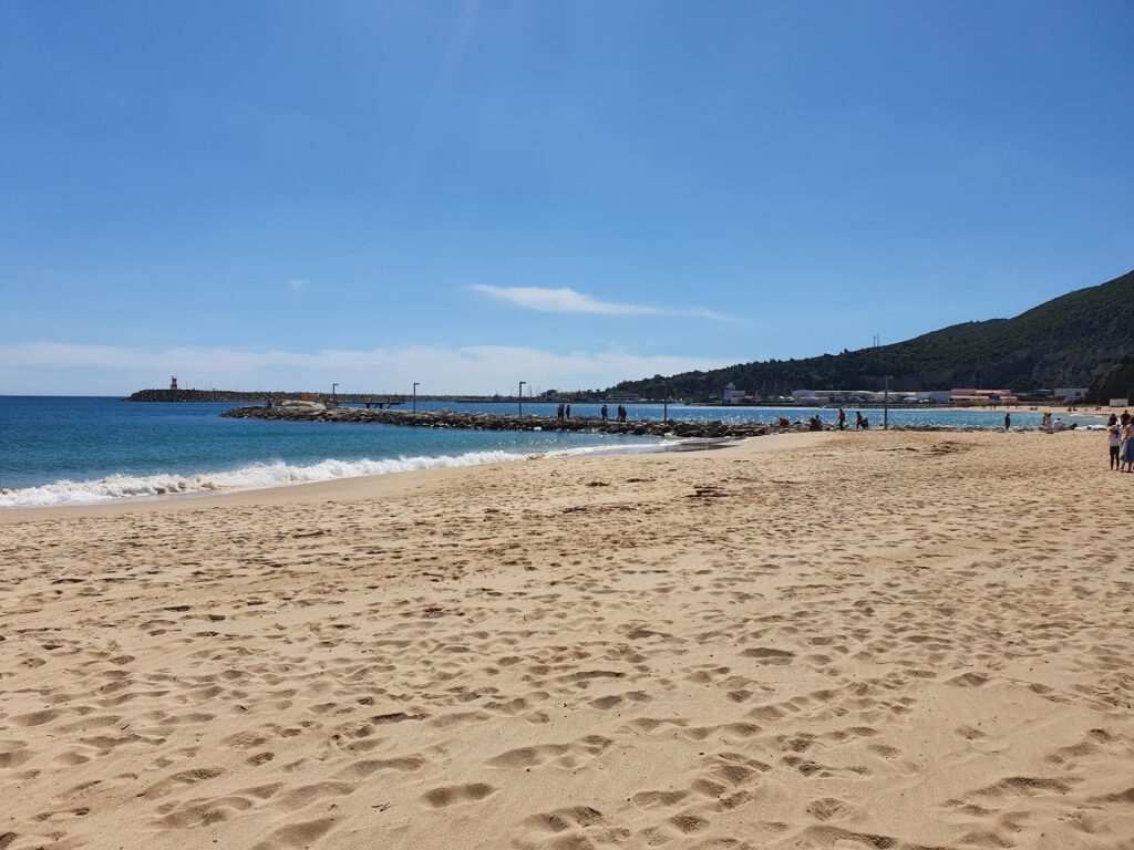 Praia da Oura, Sesimbra - one of the best beaches in Lisbon