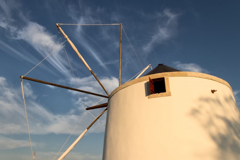 Windmill on Praia de Alburrica, Barreiro