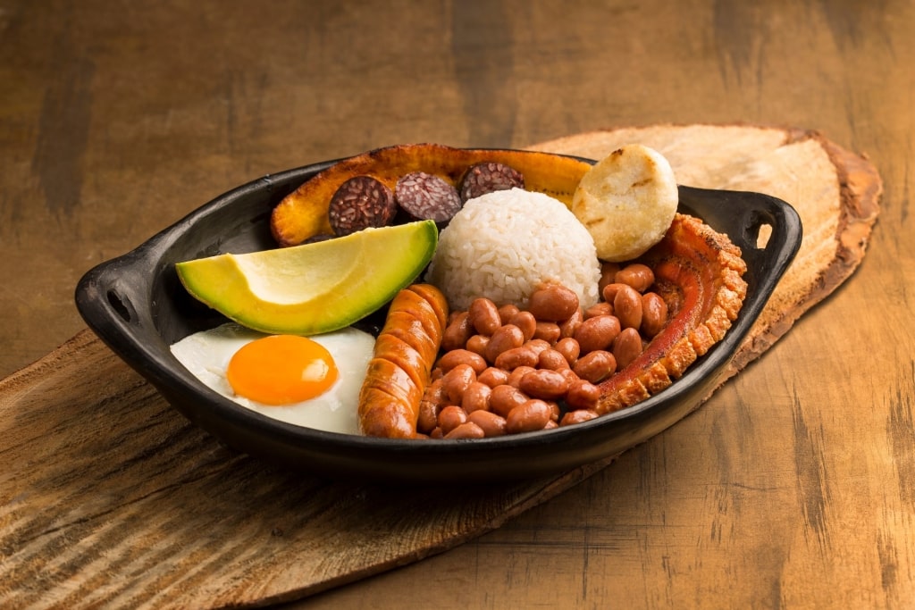 Plate of Bandeja paisa