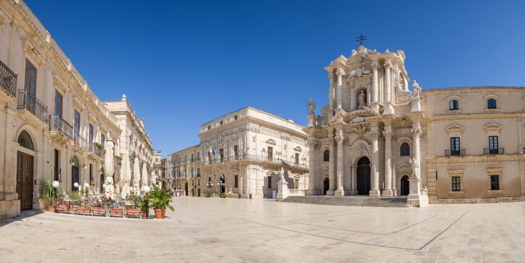 Street view of Syracuse with Piazza del Duomo