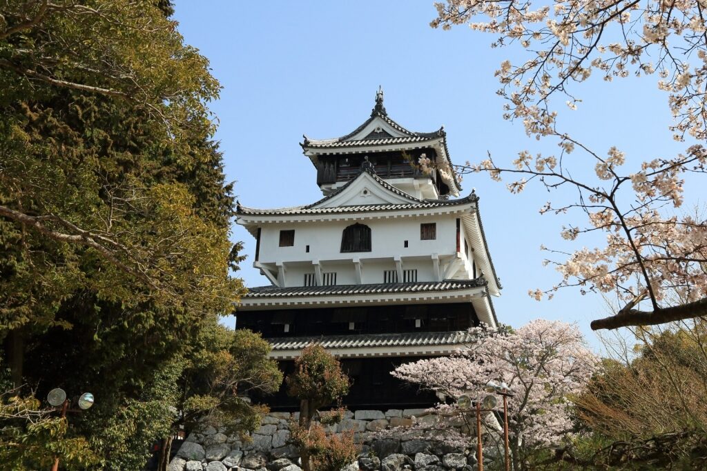 Majestic exterior of Iwakuni Castle