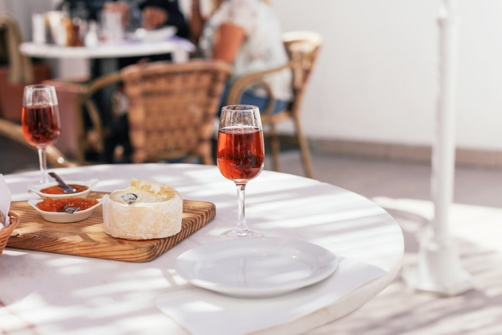 Glasses of Azores wine