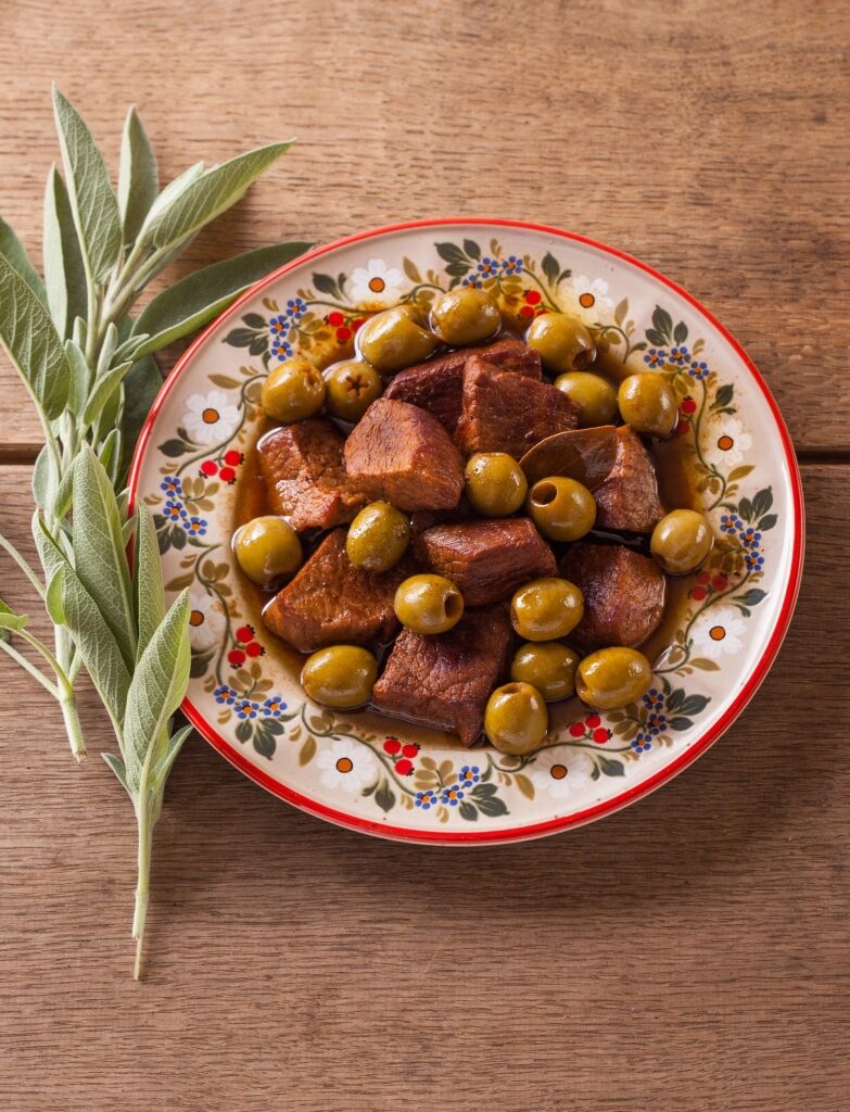 Plate of Veau aux olives
