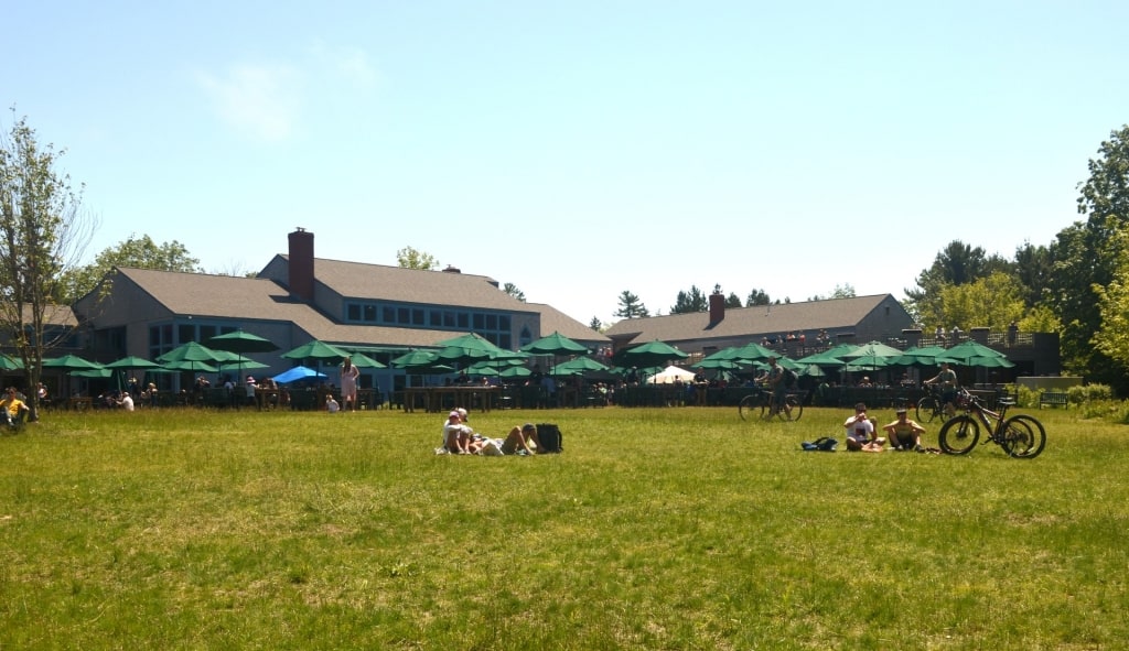 View outside Jordan Pond House