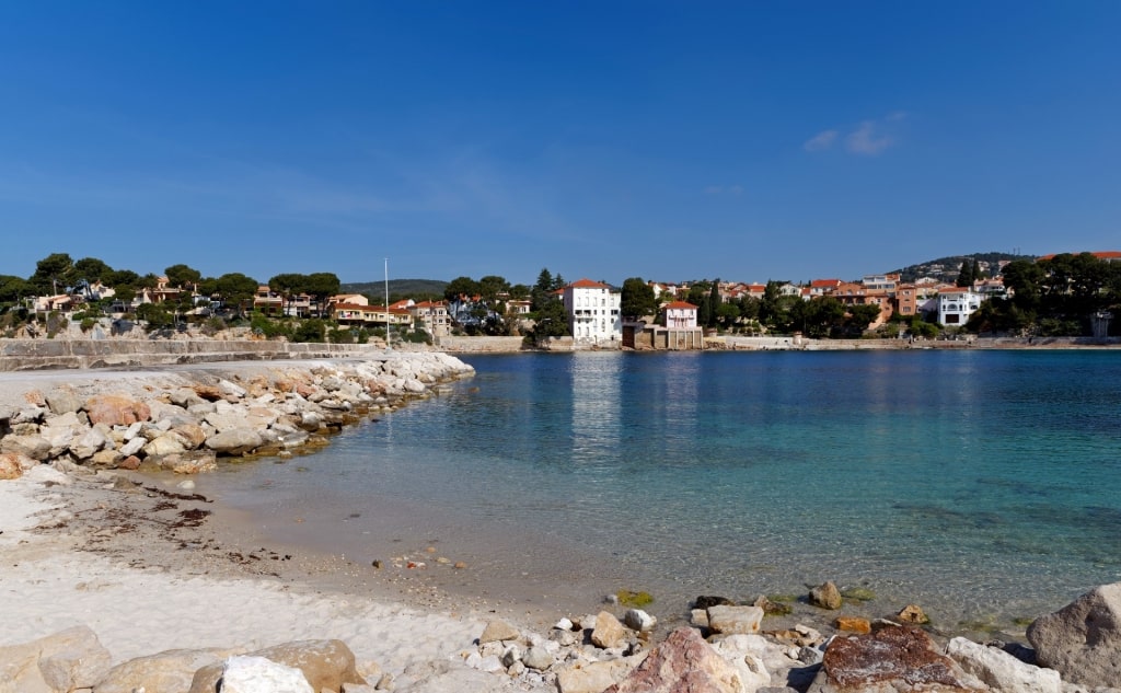 Rocky shoreline of Renecros Beach, Bandol