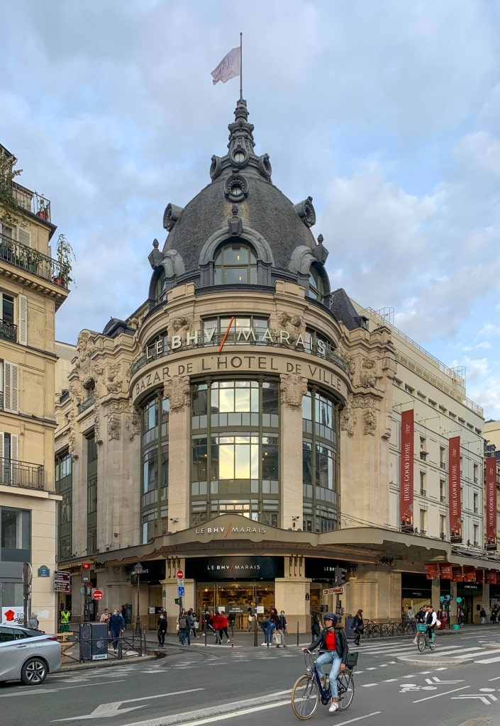 Beautiful architecture of BHV Marais