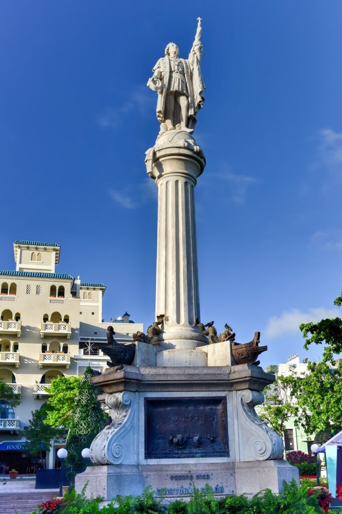 Statue within Plaza de Colón