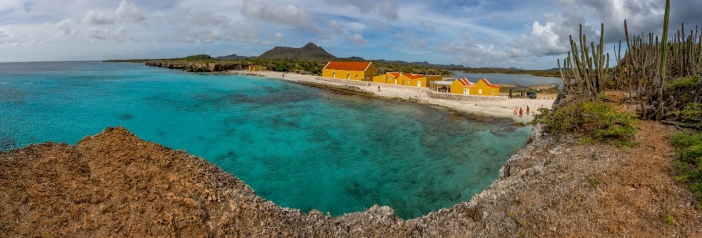 Yellow buildings along Boka Slagbaai