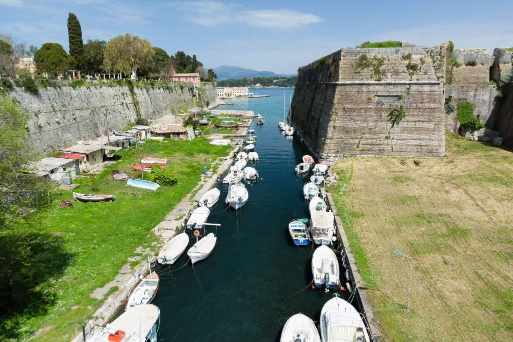 View of Contrafossa with boats