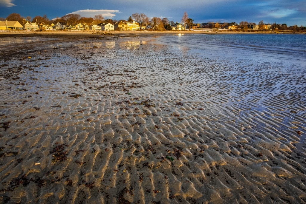 Clear water of Willard Beach