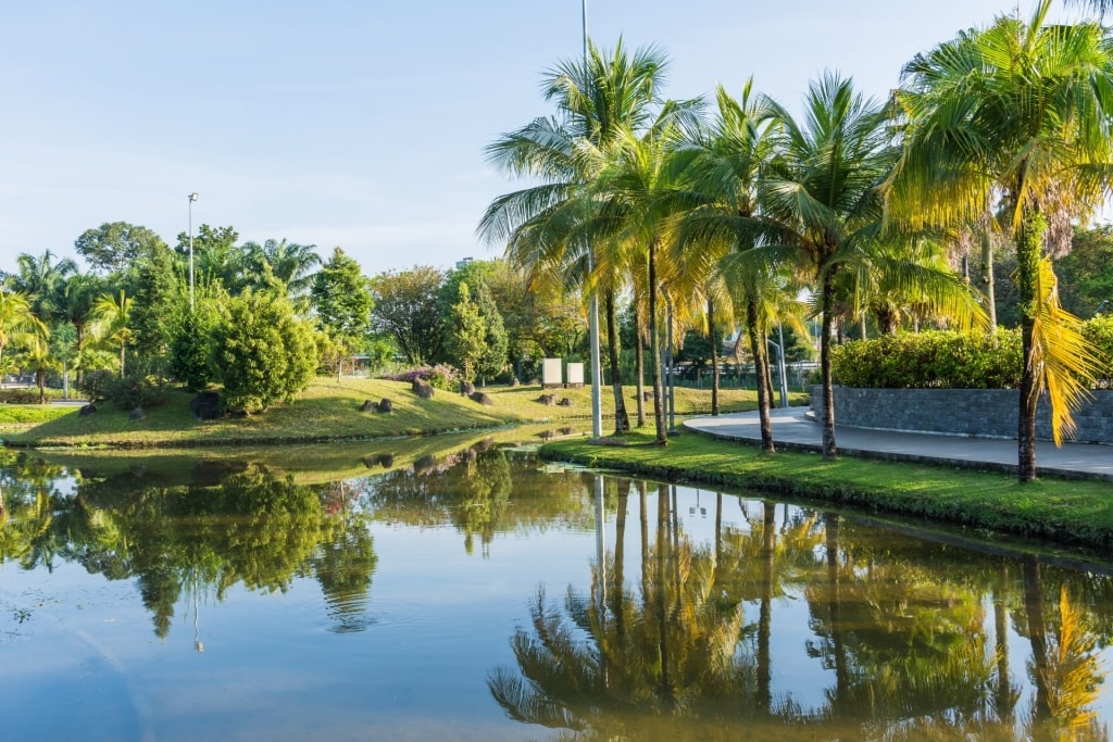 Lush landscape of Taman Tasik Titiwangsa