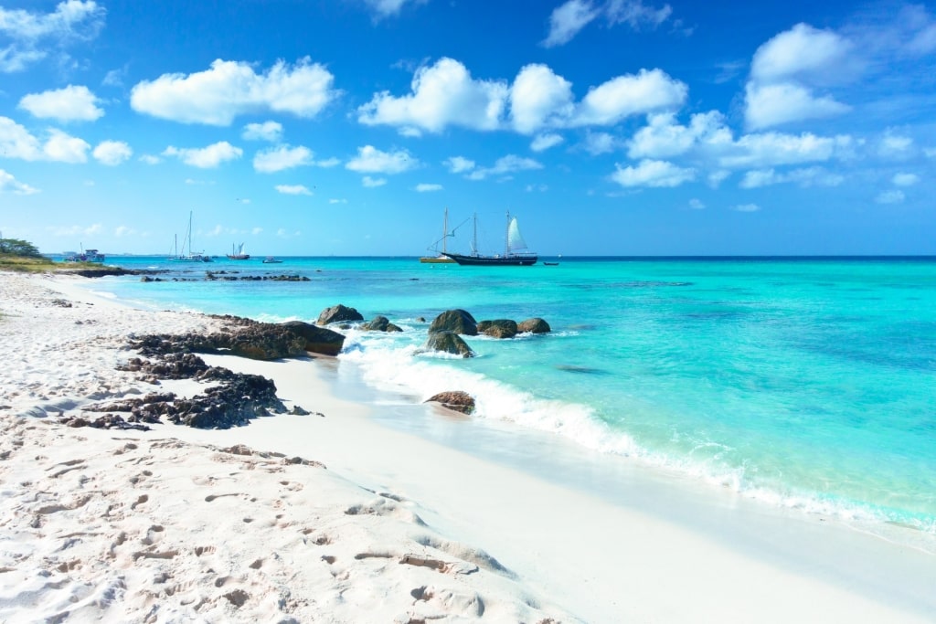 White sands of Arashi Beach