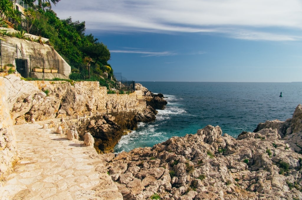 Rugged shoreline of Coco Beach