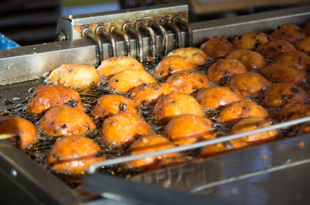 Cooking Oliebollen