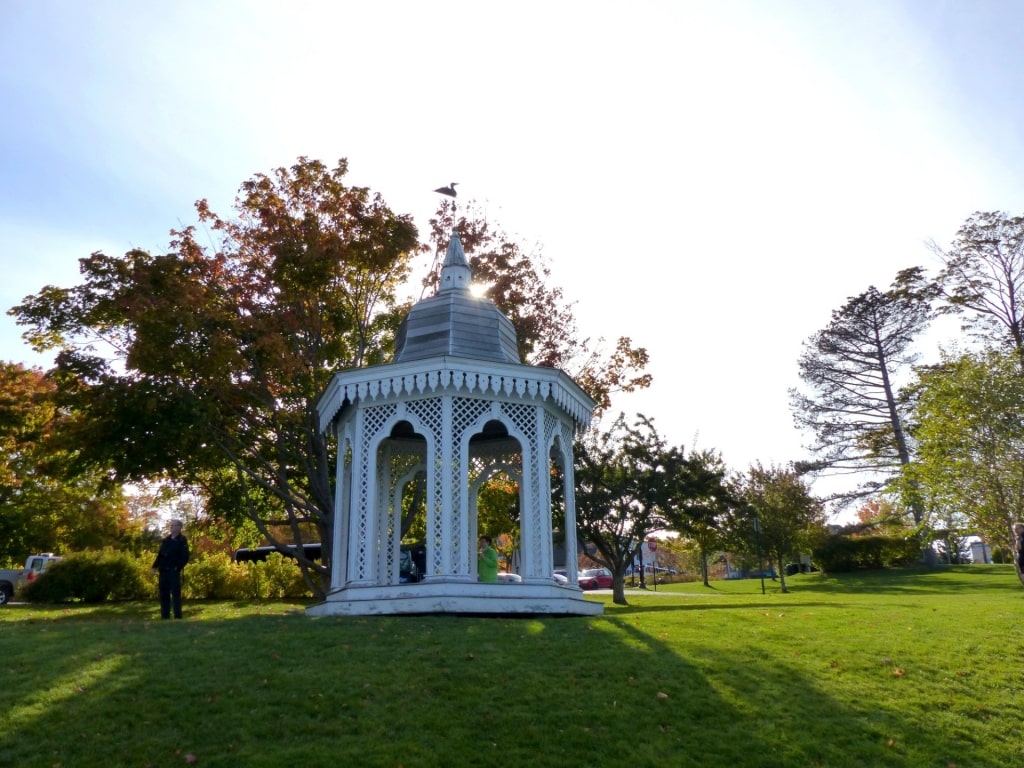 Gazebo in Agamont Park