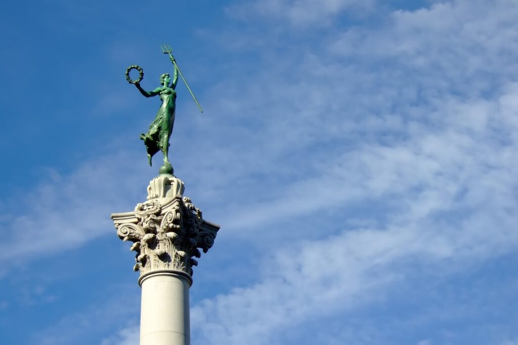 Historic Dewey monument