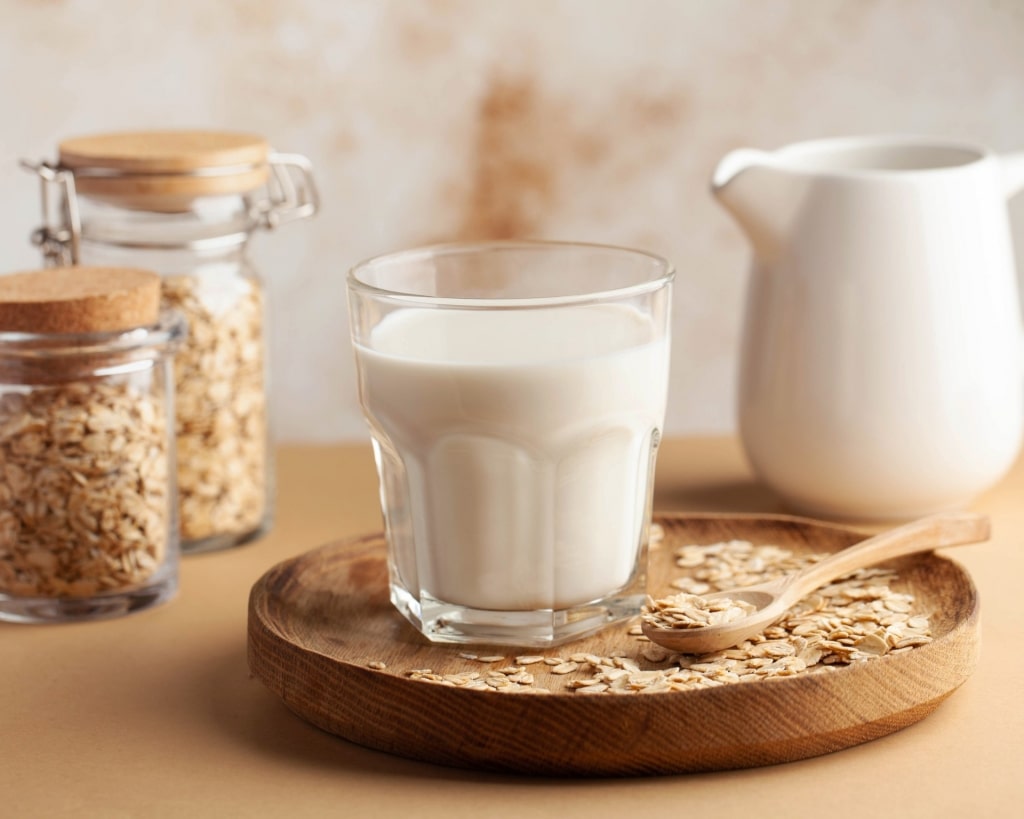 Glass of jugo de avena