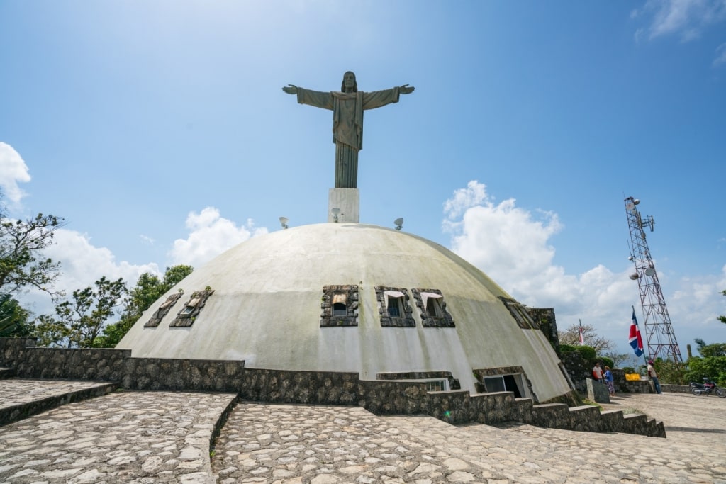 Statue atop Mount Isabel de Torres