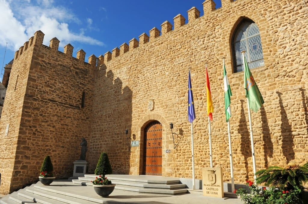 Exterior of Castillo de Luna
