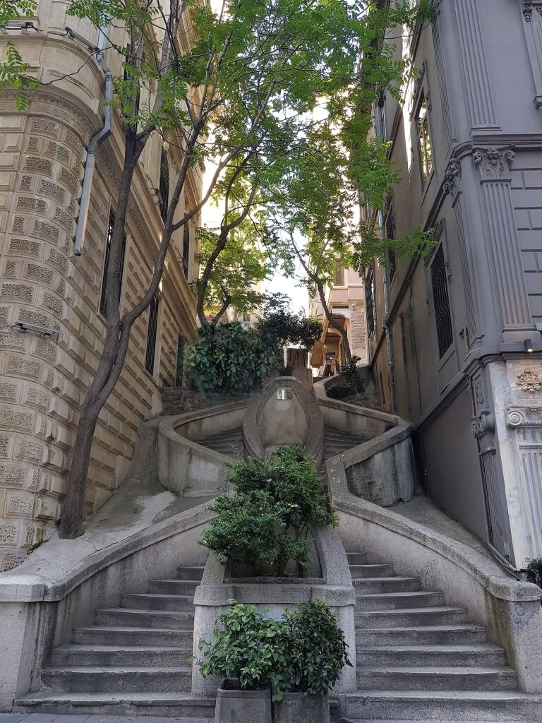 Gaudi-style Camondo Stairs