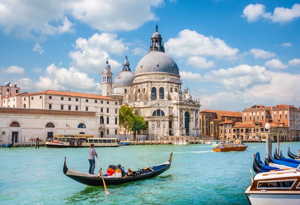 Cruising the Grand Canal with a front-row seat to Basilica di Santa Maria della Salute