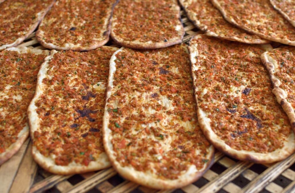 Plate of Lahmacun