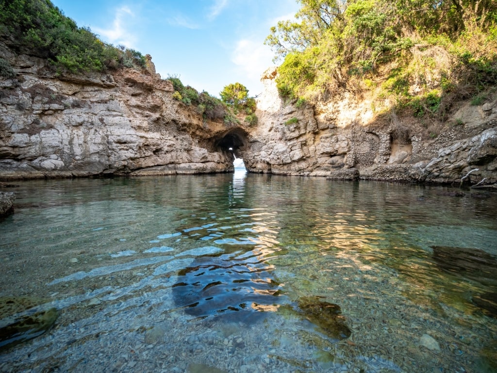 Rock pool in Bagni della Regina Giovanna, Sorrento