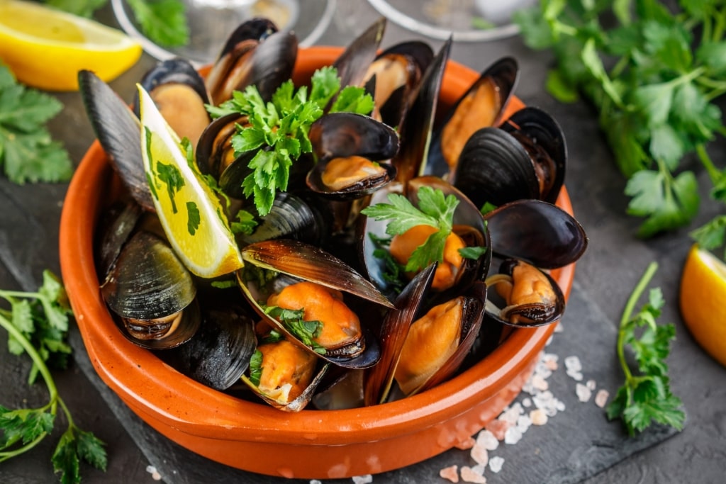 Bowl of Mejillones