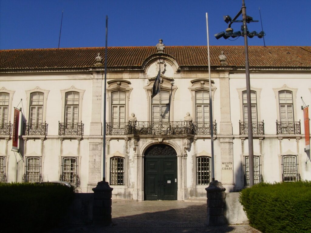 Facade of Pimenta Palace 
