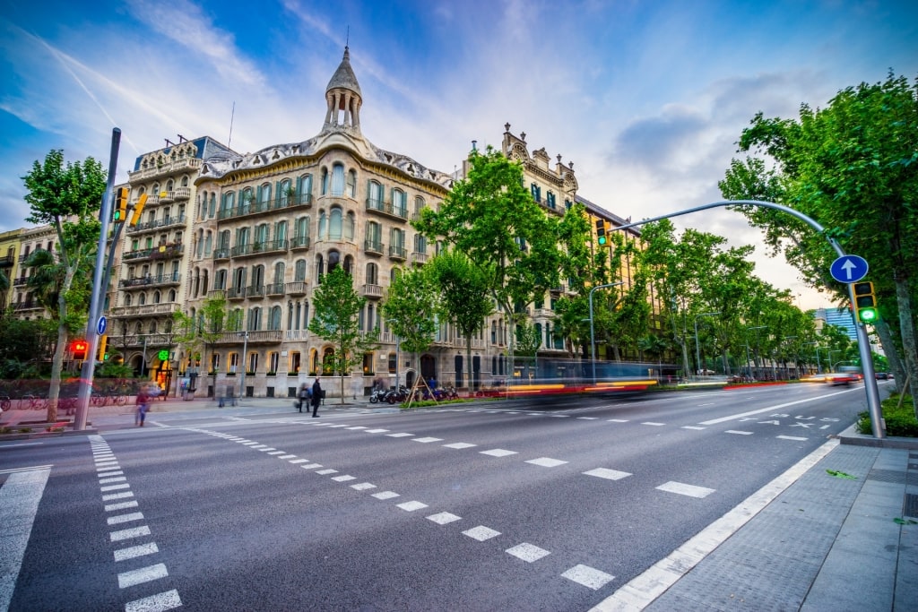 Street view of Avenida Diagonal