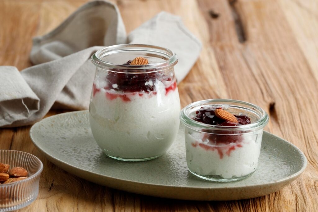Rice pudding in cups